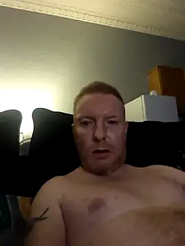 walker1979 online show from 10/24/25, 11:12