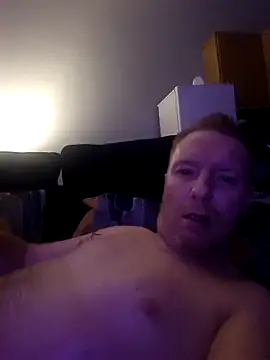 walker1979 online show from 11/08/25, 03:29