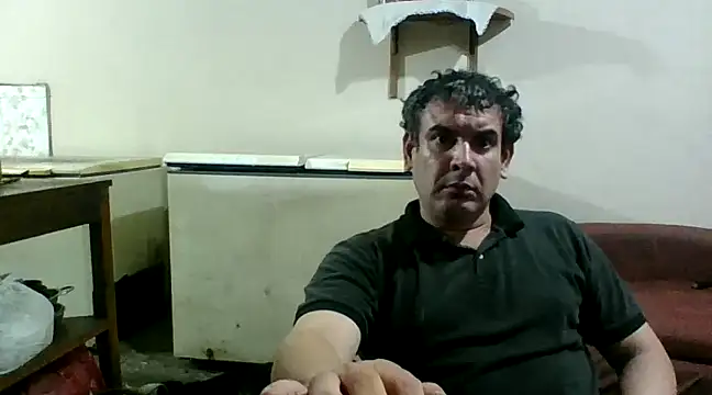 Snapshot of Rodrigo_happy chatting on 01/29/25, 07:04 Rodrigo happy online show from 01/29/25, 07:04