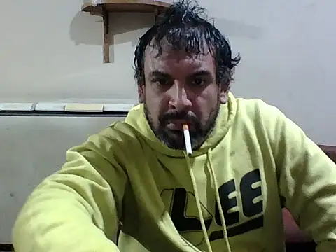 Snapshot of Rodrigo_happy chatting on 09/10/25, 02:44 Rodrigo happy online show from 09/10/25, 02:44