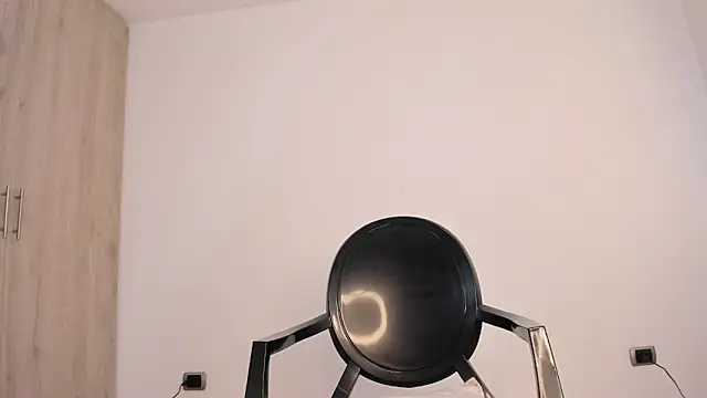  miamadison online show from 01/16/25, 03:13