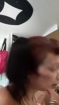 whitetrashdirtyslut online show from 04/27/26, 05:44