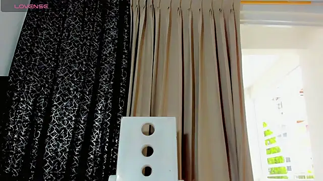 gennesisxx online show from 04/08/26, 10:10