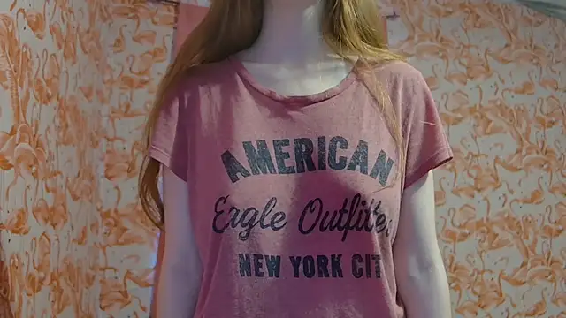 strawberrysmoothie online show from 09/30/25, 08:25