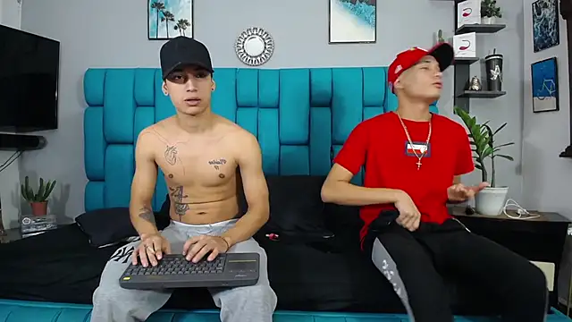 Leon hot X online show from 01/27/25, 11:54