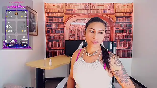 Snapshot of khiara_moretti chatting on 02/04/25, 07:33 khiara moretti online show from 02/04/25, 07:33