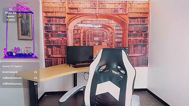 Snapshot of khiara_moretti chatting on 02/06/25, 07:29 khiara moretti online show from 02/06/25, 07:29