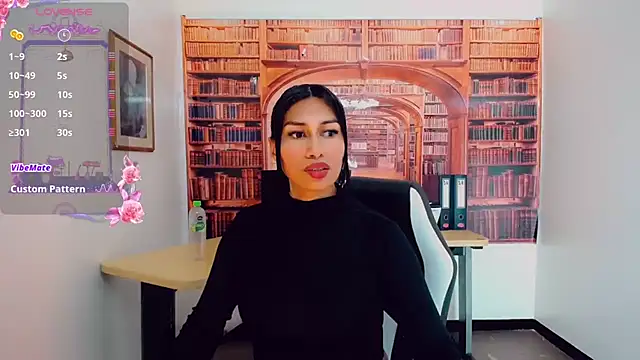 Snapshot of khiara_moretti chatting on 02/22/25, 07:36 khiara moretti online show from 02/22/25, 07:36