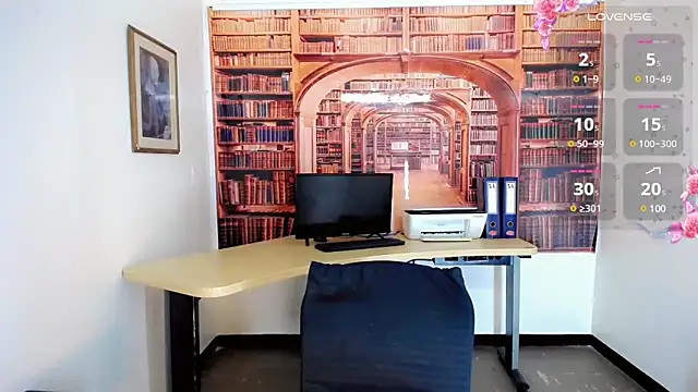 Snapshot of khiara_moretti chatting on 03/13/25, 07:28 khiara moretti online show from 03/13/25, 07:28