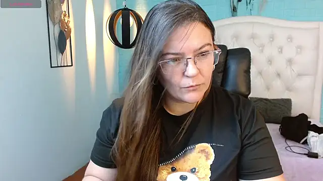 MsJossie online show from 04/16/26, 03:40