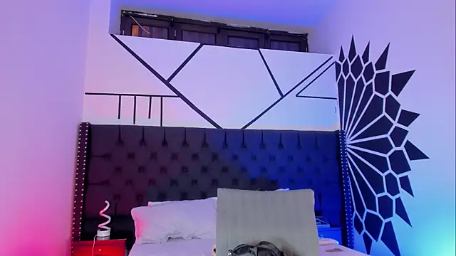 Agathaargent  online show from 03/22/25, 04:14