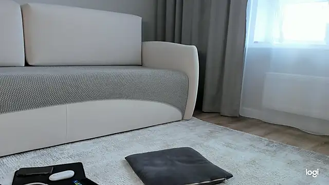 AmelinaLove online show from 04/12/26, 03:00