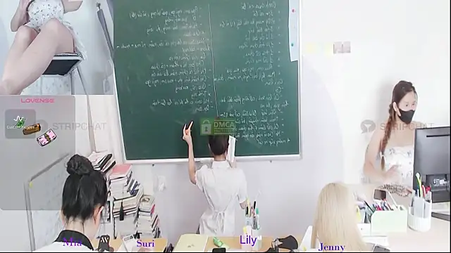 Snapshot of _Math_ chatting on 07/04/26, 02:23 Math online show from 07/04/26, 02:23