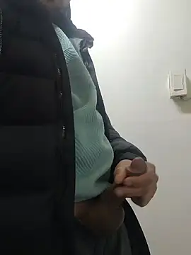 Fucklover011 online show from 02/11/25, 09:53