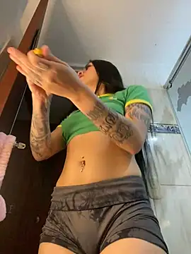 Bunny sexy01 online show from 01/28/25, 02:32