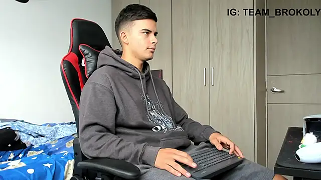 jacob firexx online show from 11/11/25, 11:43