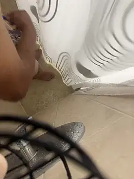 christian0009 online show from 02/11/26, 04:39