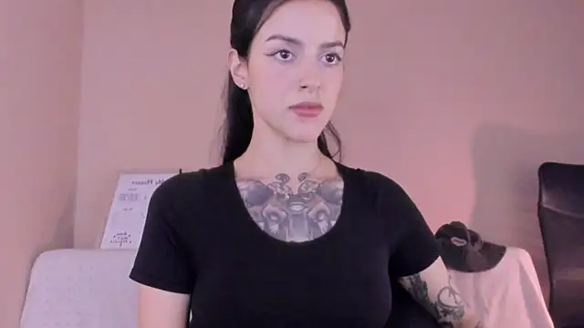 phoenix xx online show from 03/28/26, 12:10