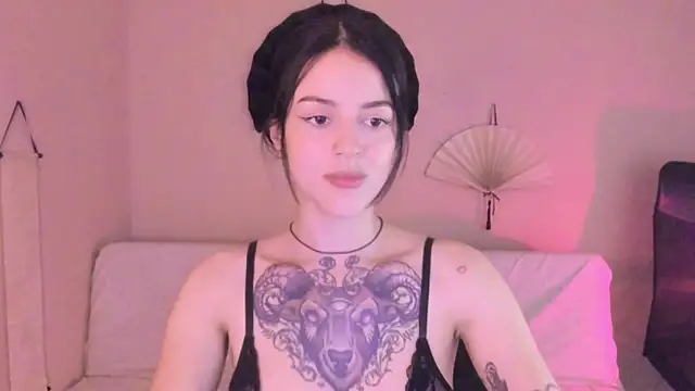 phoenix xx online show from 04/12/26, 09:09