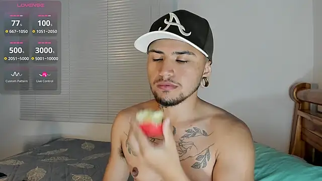 ftmphilip  online show from 11/23/25, 11:15