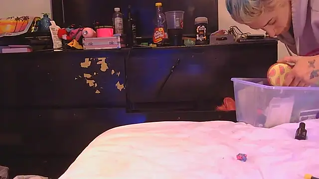 Snapshot of watermellonpussy chatting on 10/29/25, 07:48 watermellonpussy online show from 10/29/25, 07:48