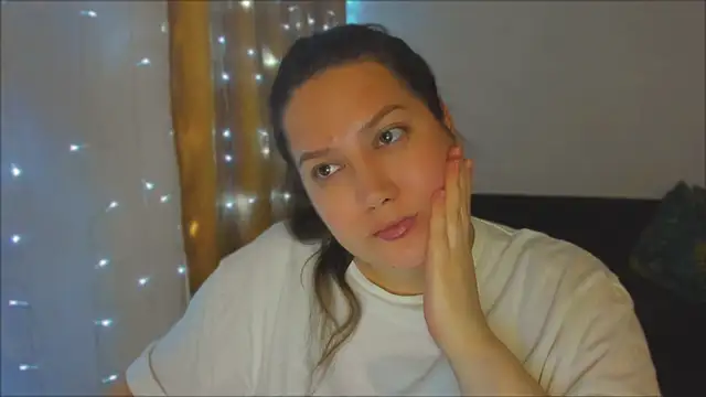  madalexa  online show from 09/19/25, 10:43