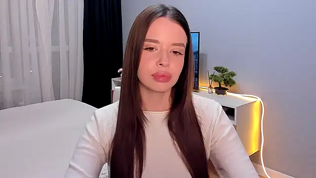 AmeliaBrian online show from 12/18/24, 10:02