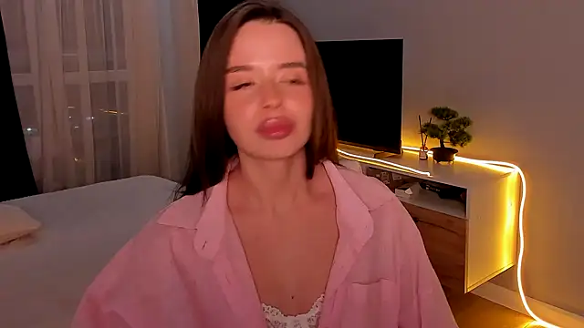 AmeliaBrian online show from 12/22/24, 07:52