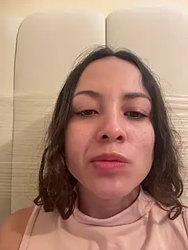 Megan Rodrigo online show from 04/07/26, 12:16