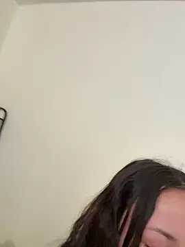 Megan Rodrigo online show from 04/14/26, 12:44