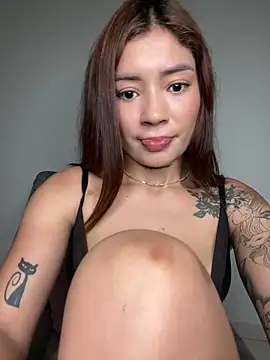 Roxanne 08 online show from 03/13/25, 10:26