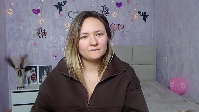 SallyVerda online show from 02/07/25, 07:27