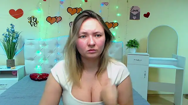 SallyVerda online show from 02/11/25, 06:44