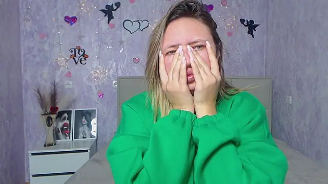 SallyVerda online show from 02/24/25, 06:47