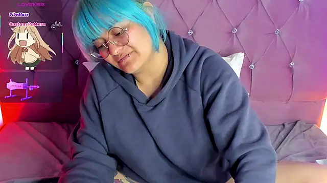 lucky-leah online show from 02/25/25, 09:53