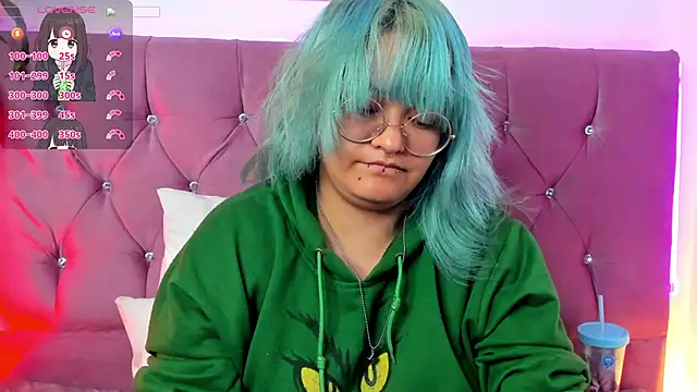 lucky-leah online show from 03/16/25, 08:21