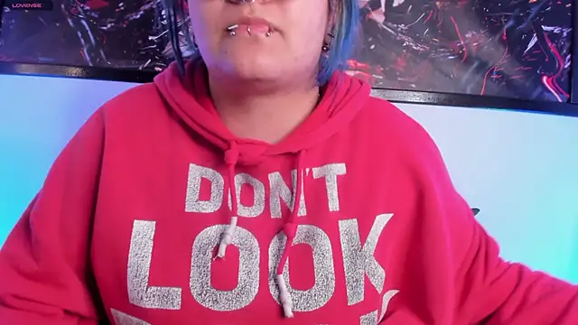 lucky-leah online show from 05/02/26, 04:17
