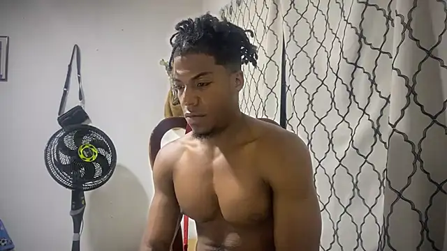 andrews2399 online show from 09/19/25, 01:51