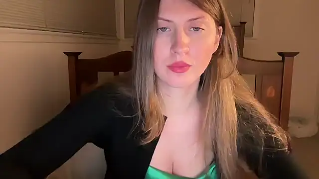 YUMIandbigWOLF online show from 03/28/26, 04:34