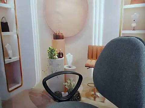 Love bug15 online show from 02/05/26, 01:27