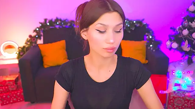 MollyPerry online show from 12/14/24, 04:09