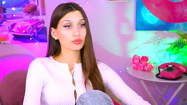 MollyPerry online show from 01/10/25, 10:15