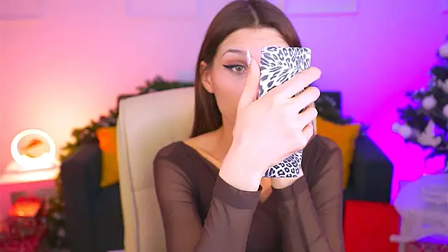 MollyPerry online show from 01/13/25, 04:08