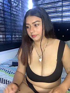 Kittyy Hott  online show from 02/07/25, 05:40