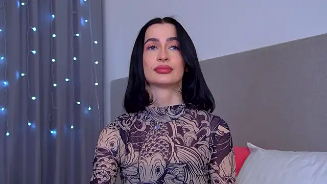 Snapshot of MarieKarma chatting on 01/18/25, 11:33 MarieKarma online show from 01/18/25, 11:33