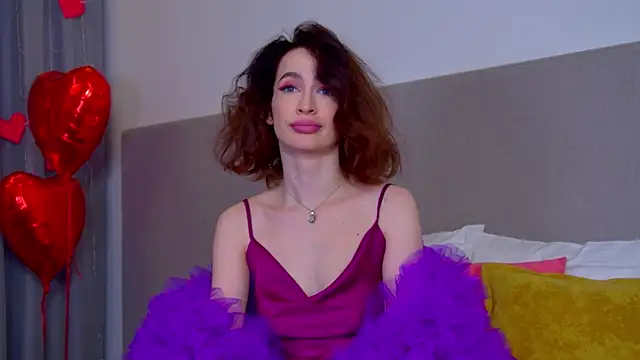 Snapshot of MarieKarma chatting on 02/14/25, 09:32 MarieKarma online show from 02/14/25, 09:32