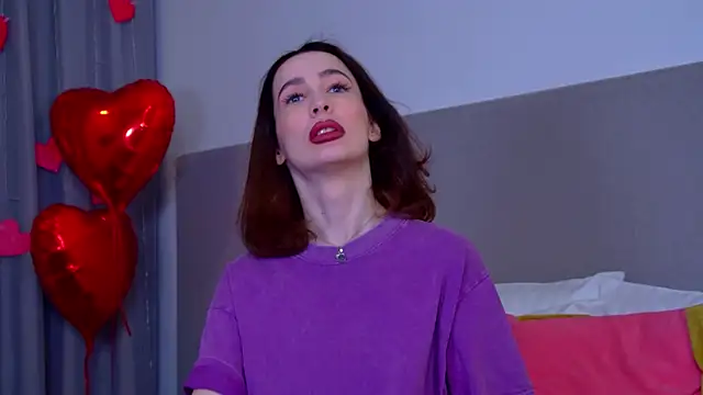 Snapshot of MarieKarma chatting on 02/17/25, 12:54 MarieKarma online show from 02/17/25, 12:54