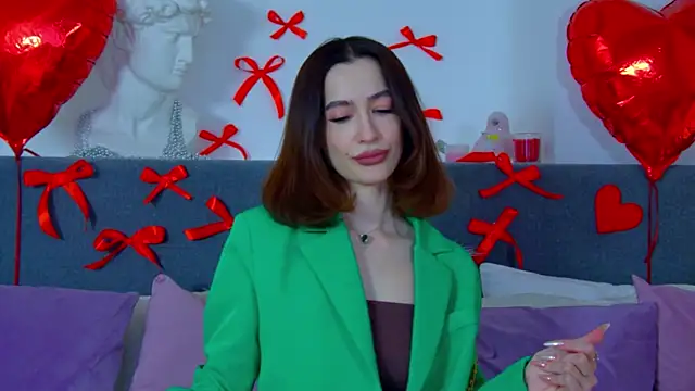 Snapshot of MarieKarma chatting on 02/19/25, 04:01 MarieKarma online show from 02/19/25, 04:01