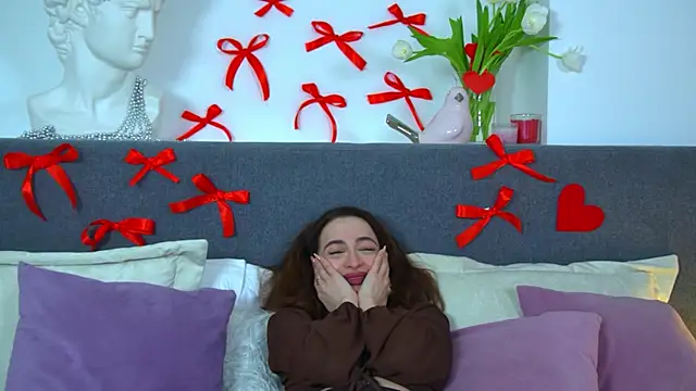 Snapshot of MarieKarma chatting on 03/08/25, 04:45 MarieKarma online show from 03/08/25, 04:45