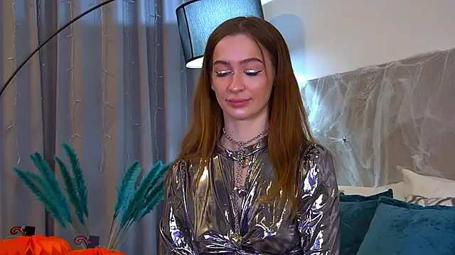 Snapshot of MarieKarma chatting on 10/30/25, 06:19 MarieKarma online show from 10/30/25, 06:19